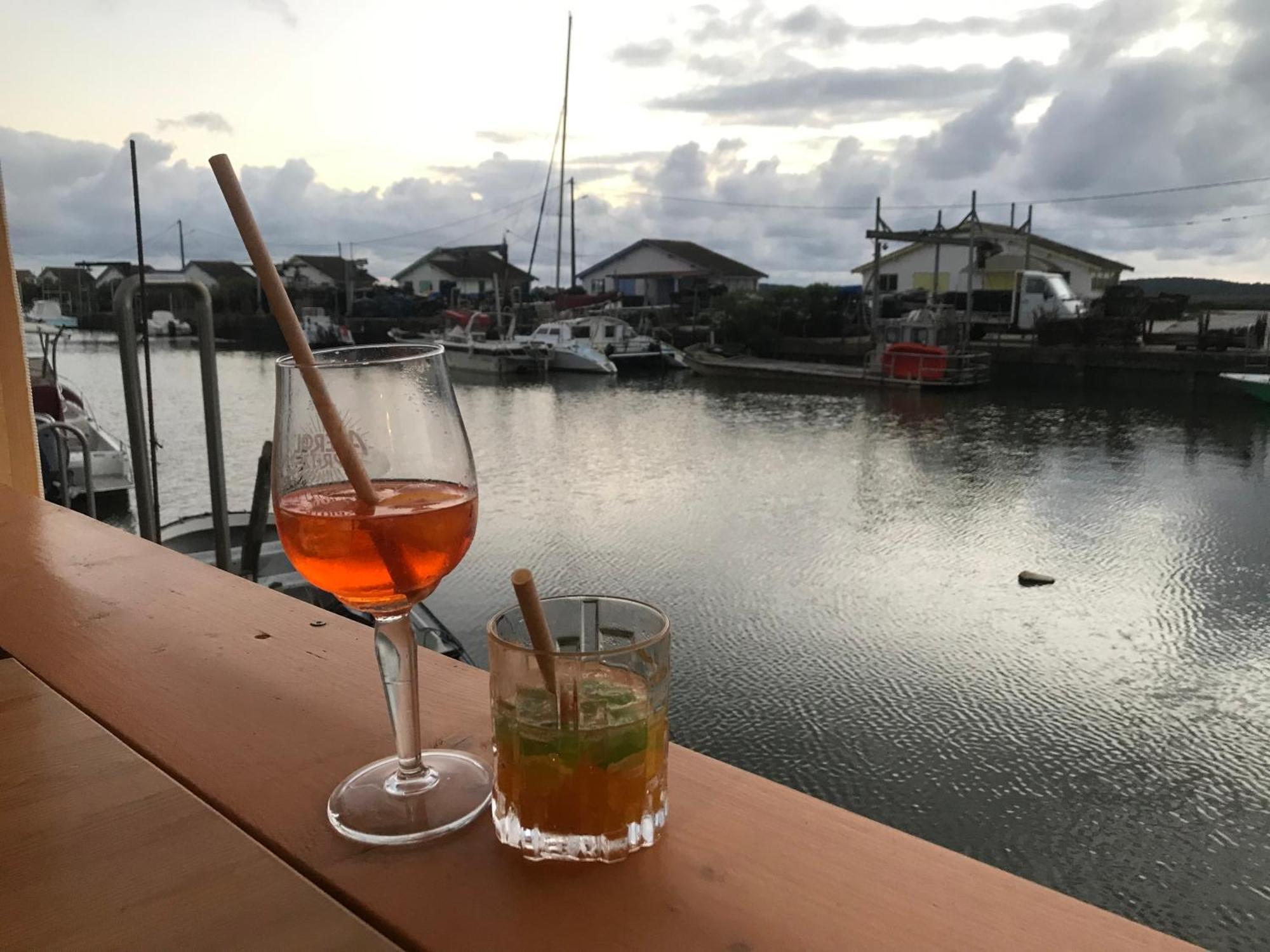 Cocon entre presqu'île du Cap Ferret et plages océanes - terrasse - vélo gratuit Ares Esterno foto